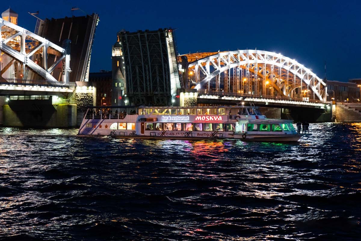 Джаз под разводными мостами_image_642